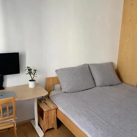 Bright Overlooking Square Apartment