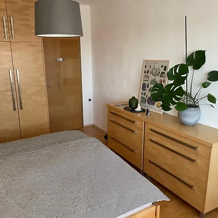 Apartment Bright Overlooking Square Zvolen